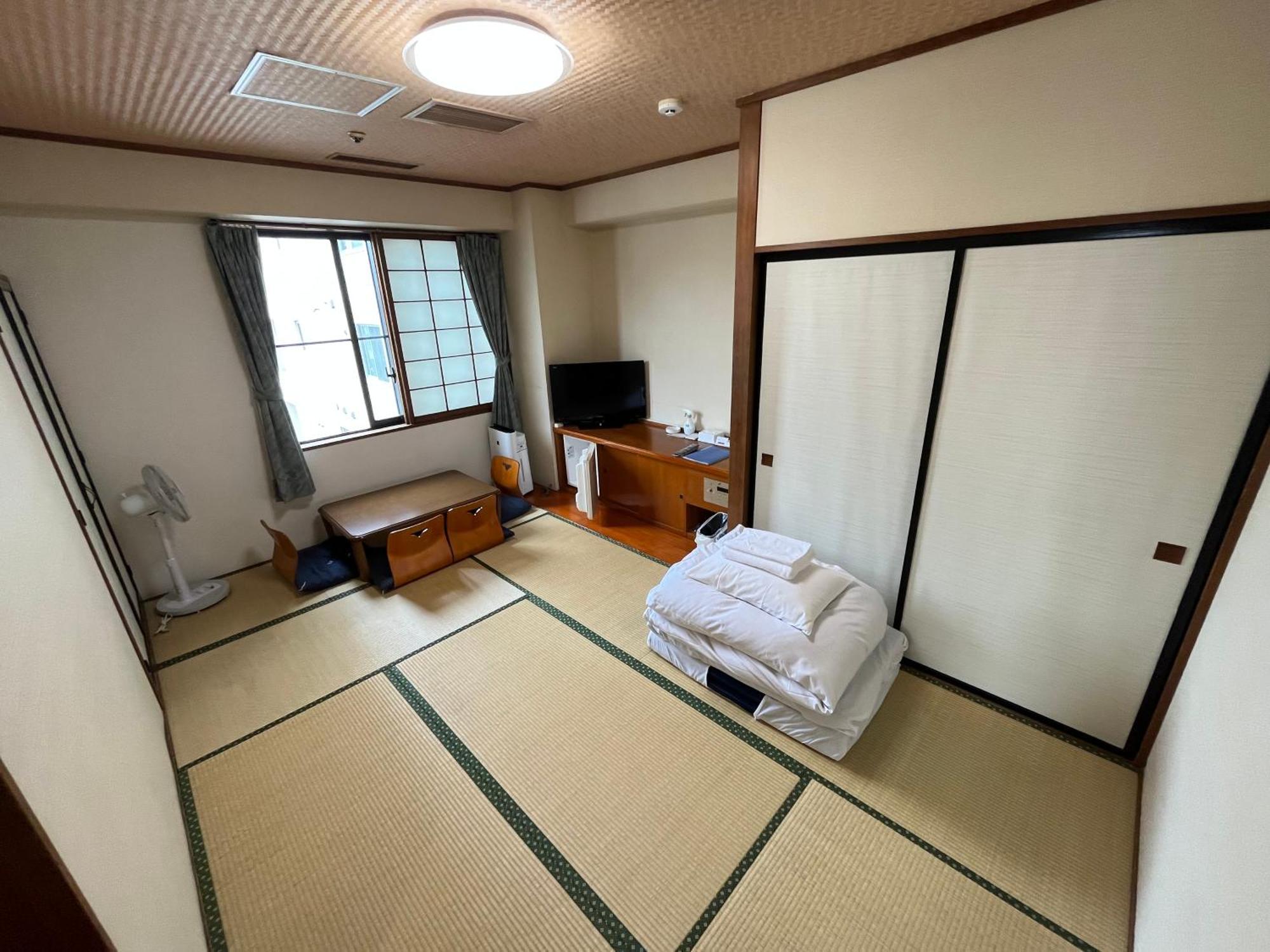Hotel Axia Inn Kushiro Bagian luar foto